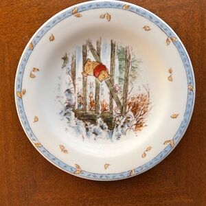 Royal Doulton Winnie the Pooh Plate - Blue and Cream